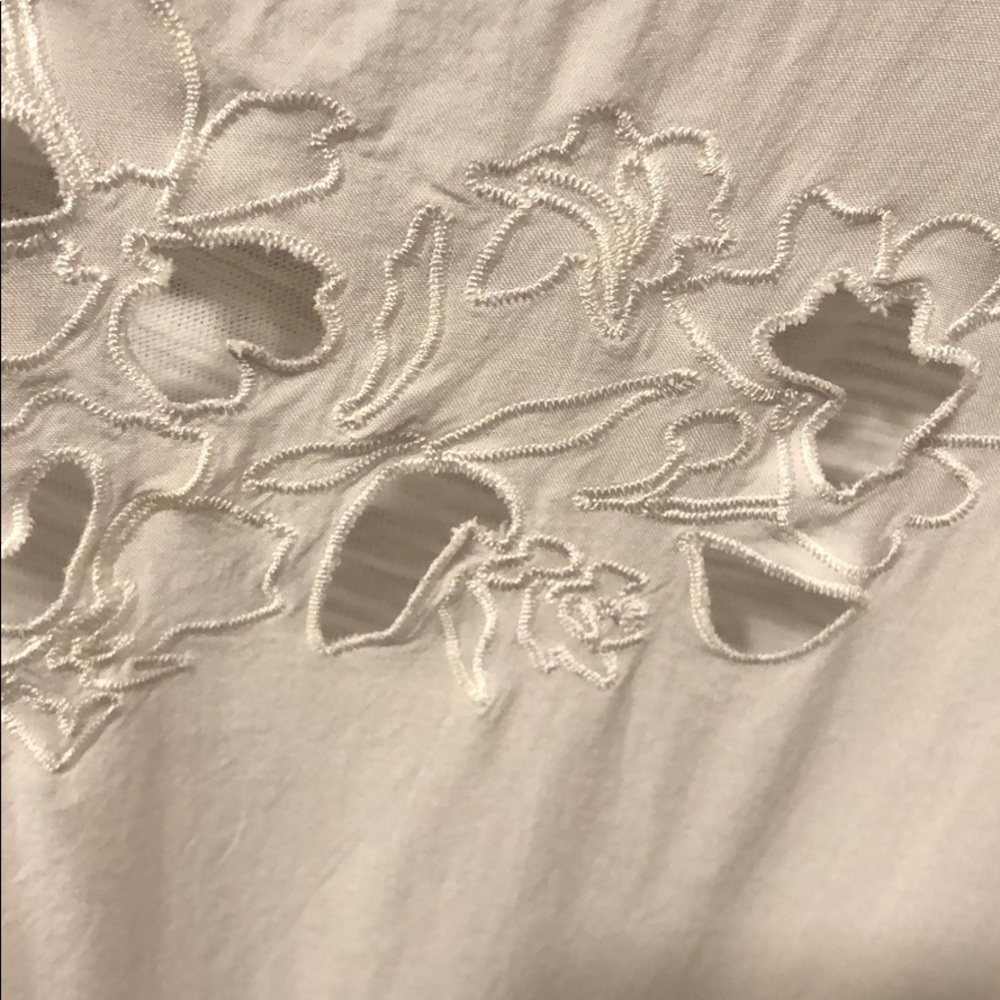 Blouse - Picture 2 of 2